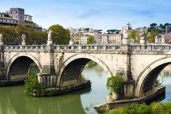 Ponte Sant Angelo, river Tiber, Unesco World Heritage Site, Rome, Latium, Italy, Europe