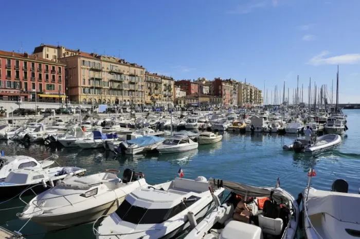 Framed Print : Port Lympia in the Quartier du Port, Nice, Alpes Maritimes, Provence, Cote d Azur Framed Print : Port Lympia in the Quartier du Port, Nice, Alpes Maritimes, Provence, Cote d Azur