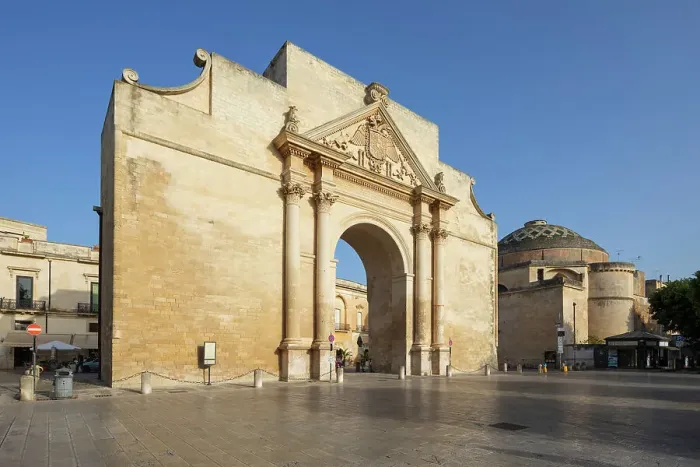 Framed Print : Porta Napoli and the Santa Maria di Porta church in afternoon sunlight, Lecce, Puglia, Italy, Europe Framed Print : Porta Napoli and the Santa Maria di Porta church in afternoon sunlight, Lecce, Puglia, Italy, Europe
