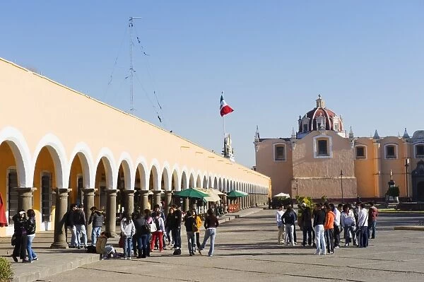 Portal Guerrero, Zocalo arches, Cholula, Puebla state, Mexico, North America
