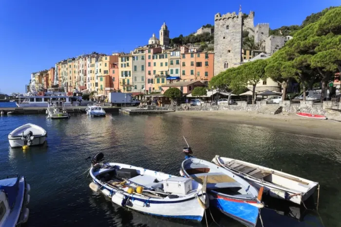 Framed Print : Portovenere (Porto Venere), UNESCO World Heritage Site, colourful harbourfront houses Framed Print : Portovenere (Porto Venere), UNESCO World Heritage Site, colourful harbourfront houses
