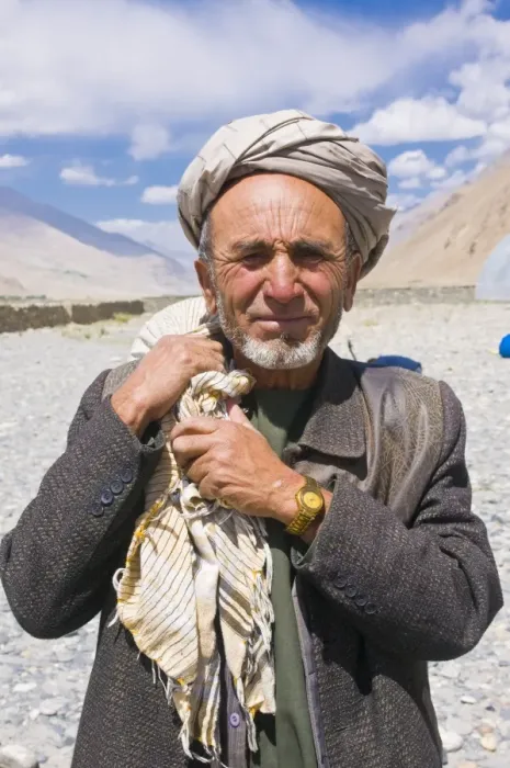 Framed Print : Portrait of a Afghan Tajik man, Wakhan corridor, Ishkashim, on border of Tajikistan with Afghanistan, Tajikistan, Central Framed Print : Portrait of a Afghan Tajik man, Wakhan corridor, Ishkashim, on border of Tajikistan with Afghanistan, Tajikistan, Central
