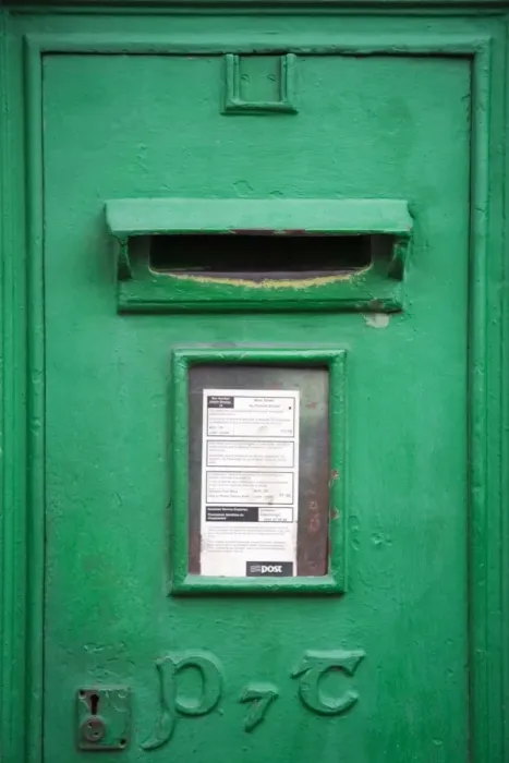 Framed Print : Post Box in Tipperary Town, County Tipperary, Munster, Republic of Ireland, Europe