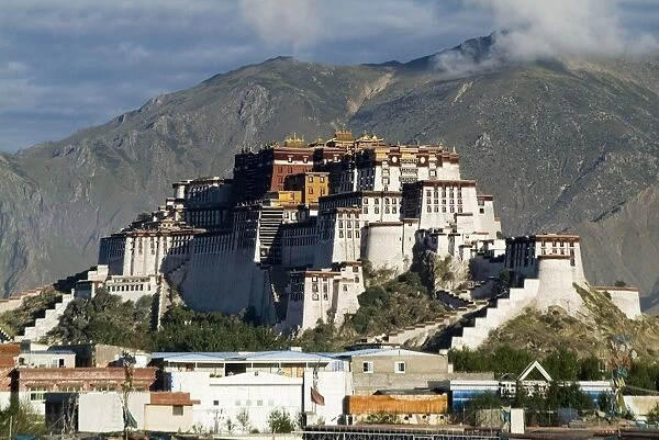 Potala Palace, former palace of the Dalai Lama, UNESCO World Heritage Site