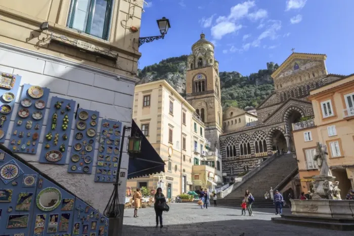 Framed Print : Pottery shop, fountain and cathedral in spring, Amalfi, Costiera Amalfitana (Amalfi Coast) Framed Print : Pottery shop, fountain and cathedral in spring, Amalfi, Costiera Amalfitana (Amalfi Coast)