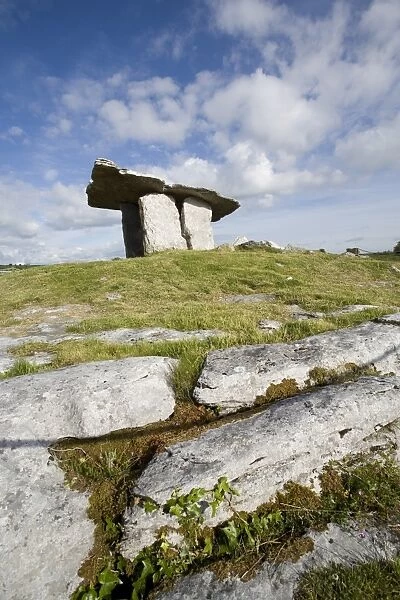 Poulnabrone Dolmen (Poll na mBron) (Hole of Sorrows), a Neolithic portal tomb probably dating from between 4200 to 2900 BC, Burren, County Clare, Munster, Republic of
