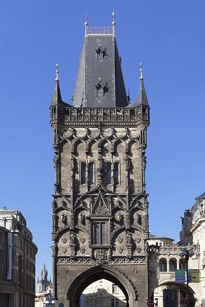 Powder Tower Prasna Brana, Republic Square (nnamesti republiky), Prague, Bohemia, Czech Republic, Europe