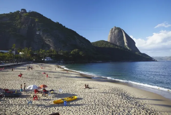 Framed Print : Praia Vermelha with Sugar Loaf Mountain in background, Urca, Rio de Janeiro, Brazil, South America Framed Print : Praia Vermelha with Sugar Loaf Mountain in background, Urca, Rio de Janeiro, Brazil, South America