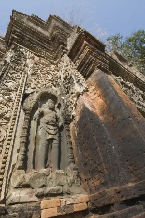 Framed Print : Preah Ko Temple, AD879, Roluos Group, nr Angkor, Siem Reap, Cambodia Framed Print : Preah Ko Temple, AD879, Roluos Group, nr Angkor, Siem Reap, Cambodia
