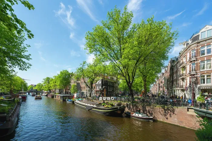 Framed Print : Prinsengracht canal, Amsterdam, The Netherlands, Europe Framed Print : Prinsengracht canal, Amsterdam, The Netherlands, Europe