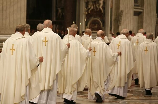 Procession in St. Peters Basilica, Vatican, Rome, Lazio, Italy, Europe