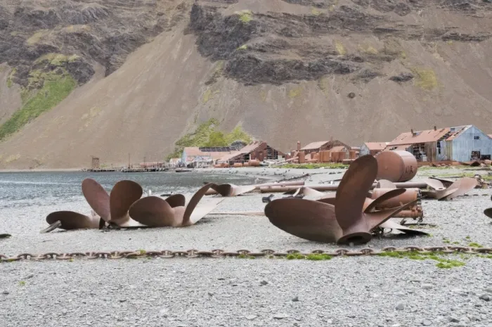 Framed Print : Propellers in front of old whaling station at Stromness Bay, South Georgia Framed Print : Propellers in front of old whaling station at Stromness Bay, South Georgia