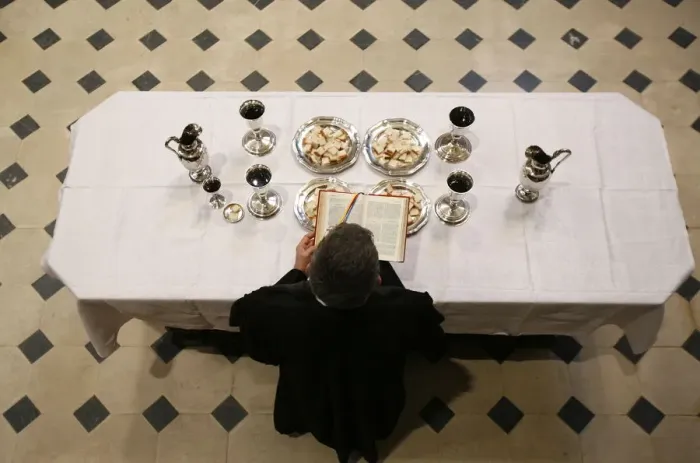 Framed Print : Protestant Eucharist, Paris, Ile de France, France, Europe Framed Print : Protestant Eucharist, Paris, Ile de France, France, Europe