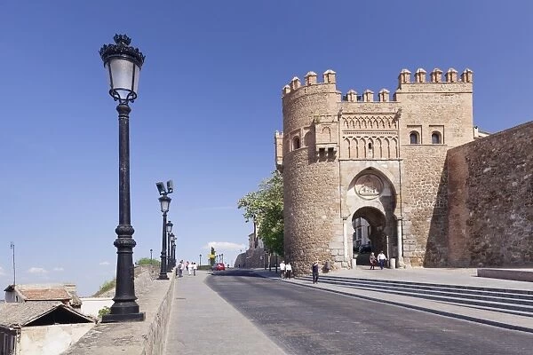 Puerto del Sol town gate Toledo, Castilla-La Mancha, Spain, Europe