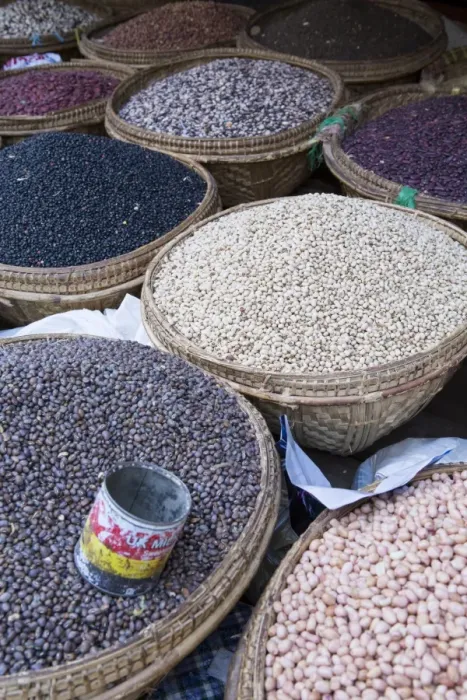 Framed Print : Pulses in the market, Monywa, Sagaing, Myanmar, Southeast Asia Framed Print : Pulses in the market, Monywa, Sagaing, Myanmar, Southeast Asia