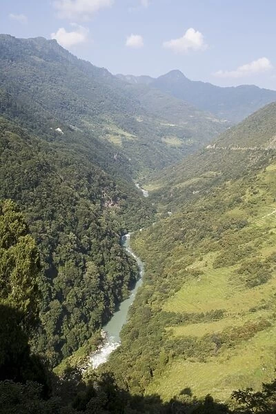 Puna Tsang River, Trongsa, Bhutan, Asia
