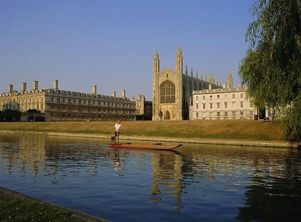 Punt on The Backs, River Cam, Kings College, Cambridge, Cambridgeshire