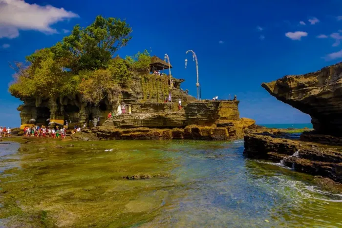 Framed Print : Pura Tanah Lot, Sea Temple, Bali, Indonesia, Southeast Asia, Asia Framed Print : Pura Tanah Lot, Sea Temple, Bali, Indonesia, Southeast Asia, Asia