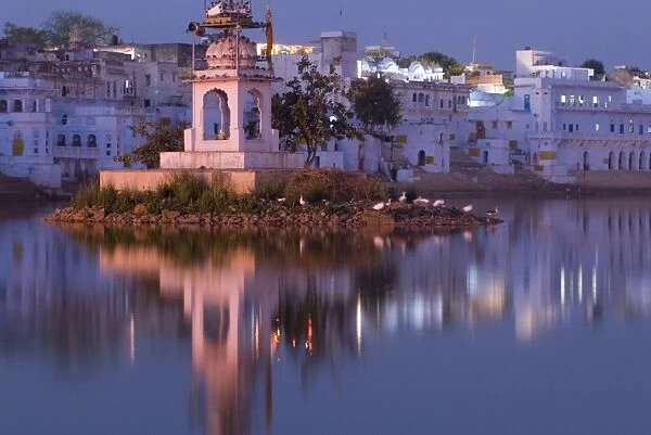 Pushkar Lake, Rajasthan, India, Asia