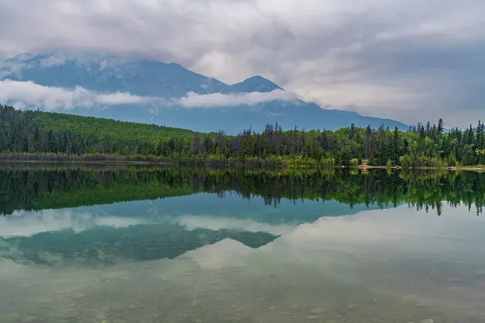 Framed Print : Pyramid Lake, Glacier Parkway, Jasper National Park, UNESCO World Heritage Site, Alberta, Canadian Rockies, Canada, North America Framed Print : Pyramid Lake, Glacier Parkway, Jasper National Park, UNESCO World Heritage Site, Alberta, Canadian Rockies, Canada, North America