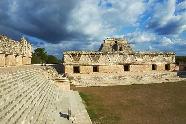 Pyramid of the Magician and Cuadrangulo de las Monjas (Nuns Quadrangle) at Mayan archaeological site, Uxmal, UNESCO World Heritage Site, Yucatan State, Mexico