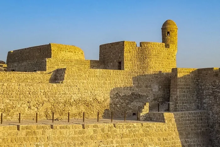 Framed Print : Qal at al-Bahrain (Bahrain Fort), UNESCO World Heritage Site, Kingdom of Bahrain Framed Print : Qal at al-Bahrain (Bahrain Fort), UNESCO World Heritage Site, Kingdom of Bahrain