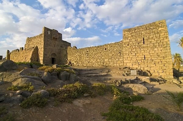 Qasr Al-Azraq, old castle in the Jordan desert, Jordan, Middle East