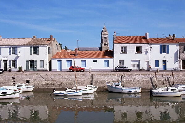 Quai Cassard, Ile de Noirmoutier, Brittany, France, Europe