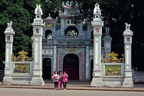 Quan Thanh Pagoda