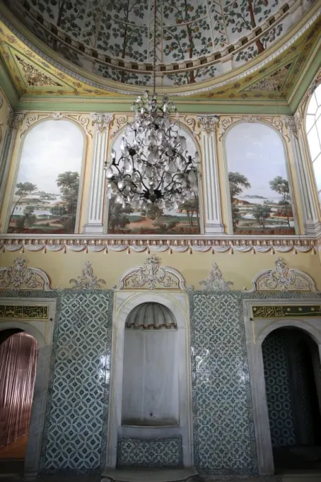 Framed Print : Queen Mothers apartment, The Harem, Topkapi Palace, UNESCO World Heritage Site Framed Print : Queen Mothers apartment, The Harem, Topkapi Palace, UNESCO World Heritage Site
