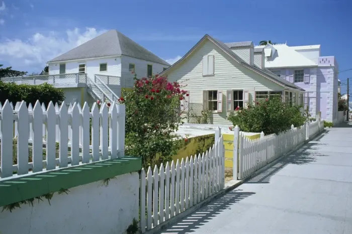 Framed Print : Quiet street scene and houses, New Plymouth, Green Turtle Cay, Bahamas
