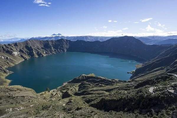 Quilotoa Loop, volcanic crater lake, Ecuador, South America