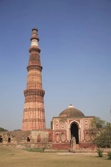 Framed Print : Qutab Minar Tower, UNESCO World Heritage Site, New Delhi, India, Asia Framed Print : Qutab Minar Tower, UNESCO World Heritage Site, New Delhi, India, Asia