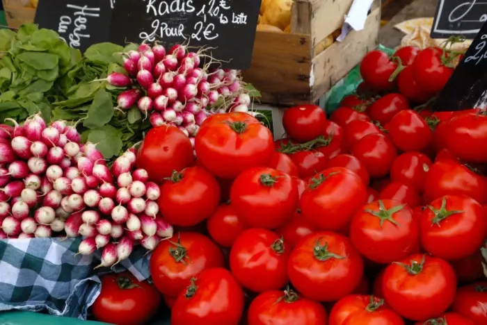 Framed Print : Radishes and tomatoes on a market stall Framed Print : Radishes and tomatoes on a market stall