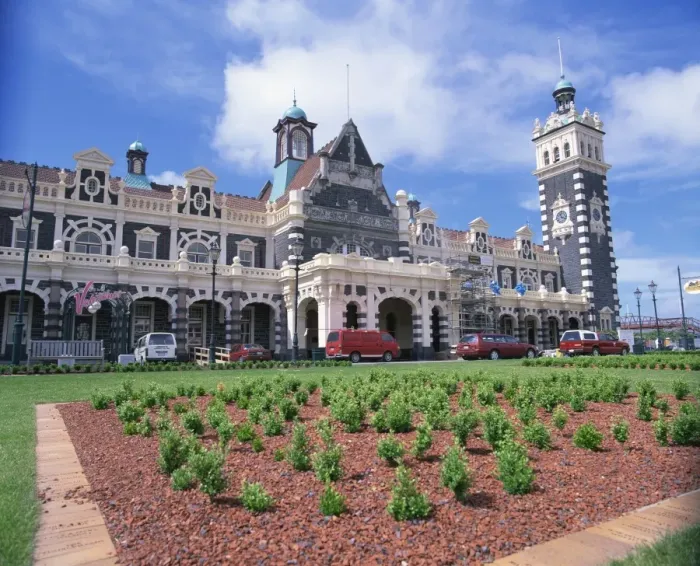 Framed Print : The Railway Station at Dunedin Framed Print : The Railway Station at Dunedin