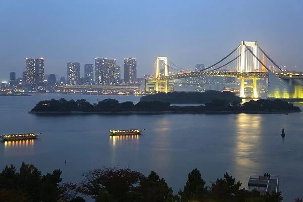 Rainbow Bridge from Odaiba, Tokyo, Japan, Asia