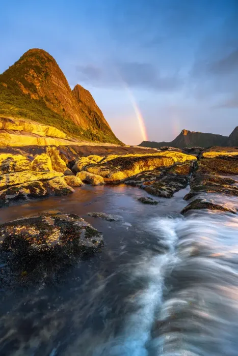 Framed Print : Rainbow over mountains and Arctic sea from Tungeneset viewpoint, Senja, Troms county