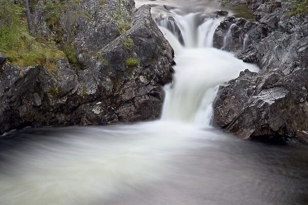 Rancheria Falls, Alaska Highway, Yukon Territory, Canada, North America