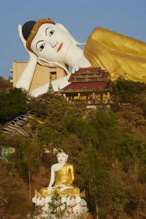 Framed Print : Reclining Buddha, Bodhi Tataung, Monywa, Sagaing Division, Myanmar (Burma), Asia