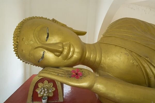 Reclining Buddha, Wat Para Bat Tai, Luang Prabang, Laos, Indochina, Southeast Asia, Asia