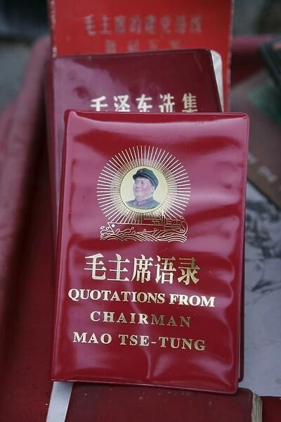 Red book of Mao sold at souvenir stand, Daxu historical town, Guilin, Guangxi Province