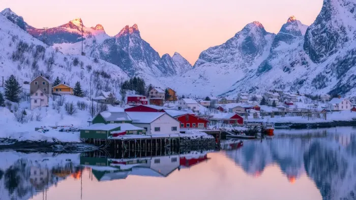 Framed Print : Reine fishing village in winter, Reinefjord, Moskenesoya, Lofoten Islands, Arctic Framed Print : Reine fishing village in winter, Reinefjord, Moskenesoya, Lofoten Islands, Arctic
