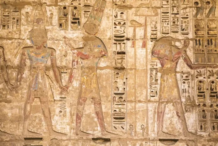 Framed Print : Reliefs on the walls of the Second Court, Temple of Ramesses III at Medinet Habu Framed Print : Reliefs on the walls of the Second Court, Temple of Ramesses III at Medinet Habu