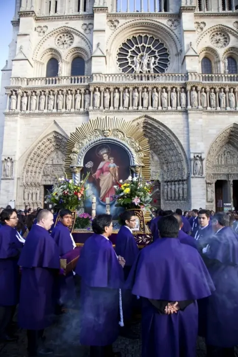 Framed Print : Religious procession in front of Notre Dame de Paris, Paris, France, Europe Framed Print : Religious procession in front of Notre Dame de Paris, Paris, France, Europe