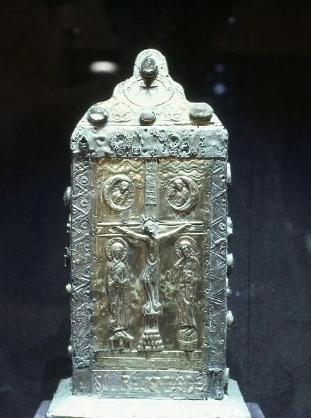 Reliquary of Pope Pascale II, made from silver, dating from 1100 AD, Treasury of Ste