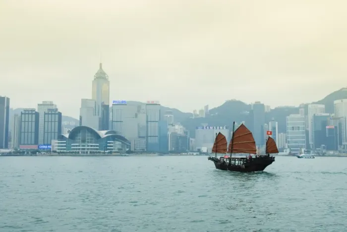 Framed Print : One of the last remaining Chinese sailing junks on Victoria Harbour, Hong Kong Framed Print : One of the last remaining Chinese sailing junks on Victoria Harbour, Hong Kong
