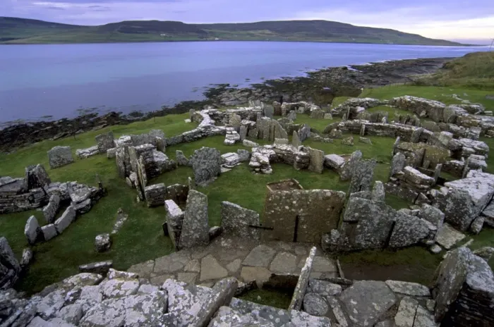 Framed Print : Remains of Iron Age dwelling houses around Broch of Gurness Framed Print : Remains of Iron Age dwelling houses around Broch of Gurness