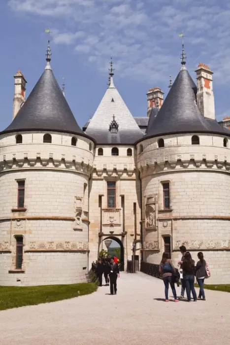 Framed Print : The renaissance chateau at Chaumont-sur-Loire, UNESCO World Heritage Site, Loire Valley, Loir-et-Cher, Centre, France, Europe Framed Print : The renaissance chateau at Chaumont-sur-Loire, UNESCO World Heritage Site, Loire Valley, Loir-et-Cher, Centre, France, Europe