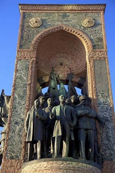 Republic Monument, Taksim Square, Istanbul, Turkey, Europe