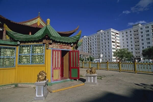 Restaurant style pagoda, city centre, Ulan Bator, Tov, Mongolia, Central Asia, Asia